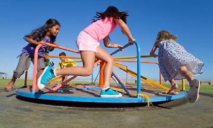 Σοκ στην Άρτα με 83χρονο «σάτυρο» σε παιδική χαρά