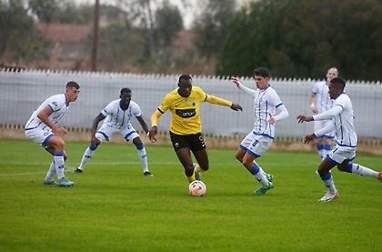 ΑΕΚ Β-Ηρακλής