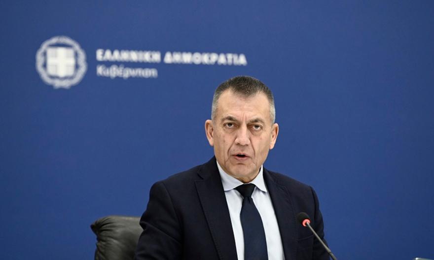 Βρούτσης: «Η Πολιτεία σέβεται απόλυτα το αυτοδιοίκητο του ποδοσφαίρου» Βρούτσης: «Η Πολιτεία σέβεται απόλυτα το αυτοδιοίκητο του ποδοσφαίρου»