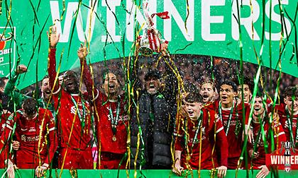 Οι καλύτερες στιγμές του τελικού και η απονομή του Carabao Cup στη Λίβερπουλ