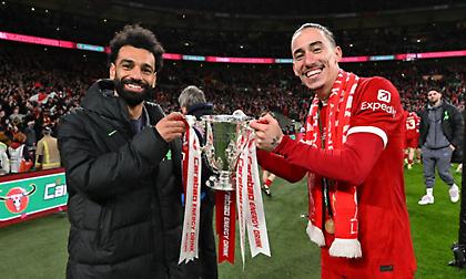 Η πανηγυρική ανάρτηση του Τσιμίκα μετά την κατάκτηση του Carabao Cup: «Ξανά και ΞΑΝΑ»