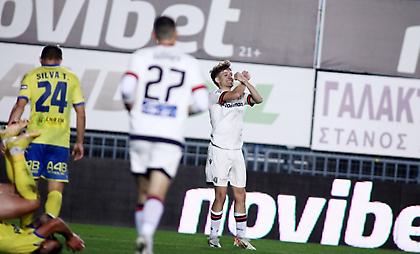 Η γκολάρα του Ζίβκοβιτς και η «ασπρόμαυρη» ανατροπή στο Αγρίνιο από την παρακάμερα της ΠΑΕ ΠΑΟΚ