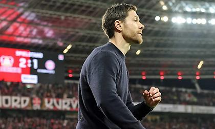 Ξεκάθαρη η προτίμηση του Τσάμπι Αλόνσο: Θέλει Λίβερπουλ, παρά το έντονο πρέσινγκ της Μπάγερν!