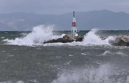 Επικαιροποιημένο δελτίο από την ΕΜΥ: Υποχωρεί στα ανατολικά της χώρας η κακοκαιρία – Ποιες περιοχές θα πλήξει