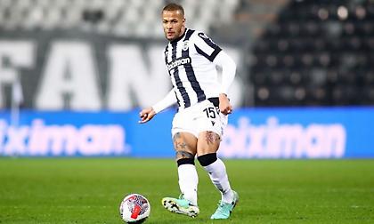 ΠΑΟΚ: Χειρουργείο ο Εκόνγκ, πρόβλημα και ο Σάστρε - Επιστροφή για Τάισον, μέρος του προγράμματος ο Μπάμπα