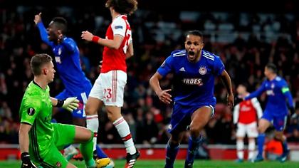 «Τάκλιν ο Ομάρ, σέντρα ο Μασούρας και γκολ ο Ελ Αραμπί»: Πώς ολοκληρώθηκε το έπος του Ολυμπιακού στο Emirates!