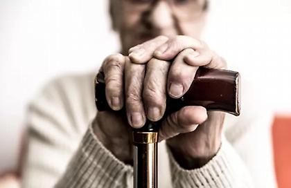 Καταγγελίες για σοβαρή κακοποίηση ηλικιωμένων στα γηροκομεία - «Μας έπιασε η ψυχή μας με αυτά που είδαμε»