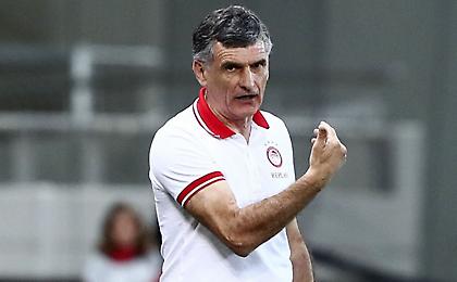 Τσανάκας: «Θέλει μία… αναίμακτη και ξεκούραστη νίκη ο Ολυμπιακός στο Αγρίνιο»