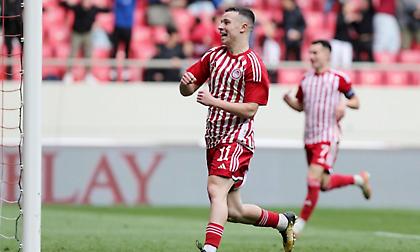 Η ολική επαναφορά και η διαδικασία των πέναλτι: Οι καλύτερες στιγμές από την επική πρόκριση του Ολυμπιακού επί της Λανς!