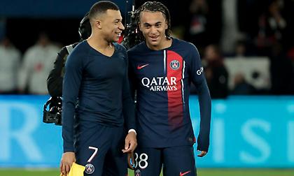 Η οικογένεια του Εμπαπέ ζήτησε από τη Ρεάλ Μαδρίτης να υπογράψει και τον μικρό του αδερφό!