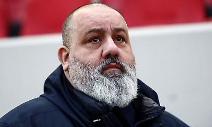 Καραπαπάς: «Σκόραρε με χέρι ο Πόνσε, παίζουμε σε πρωτάθλημα με διαφορετικούς κανόνες»