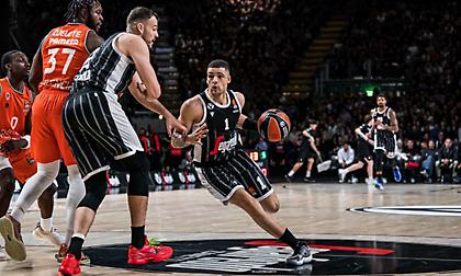 «Πάτησε» τη Βαλένθια και παραμένει σε τροχιά τετράδας η Βίρτους!