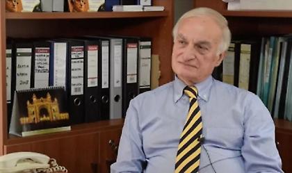 Σε τραχειοστομία υποβλήθηκε ο Μανώλης Μαυρομμάτης - Επιδείνωση παρουσίασε η σύζυγός του