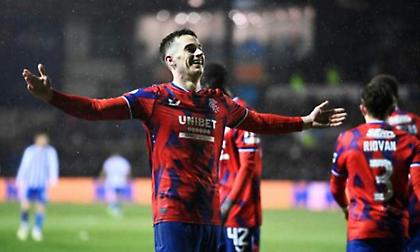 Εφτάρα η Σέλτικ, αλλά κορυφή η Ρέιντζερς