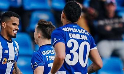 Ανατροπή κι ημιτελικά για Πόρτο