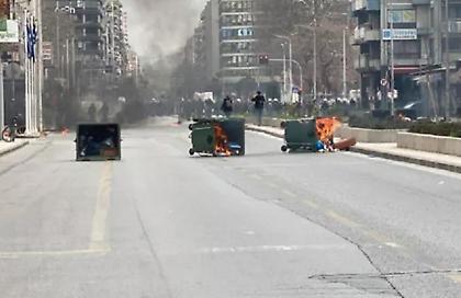 Στο αυτόφωρο οι τρεις νεαροί που συνελήφθησαν στα χθεσινά επεισόδια στη Θεσσαλονίκη