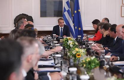 Τα μέτρα για την ακρίβεια στο τραπέζι του σημερινού υπουργικού συμβουλίου