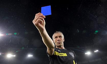 Εγκαταλείπεται η ιδέα της μπλε κάρτας λόγω των πολλών αντιδράσεων!