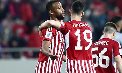 Σούπερ Λίγκα: Εννέα διψήφιοι σκόρερ και 131 γκολ περισσότερα από πέρυσι!