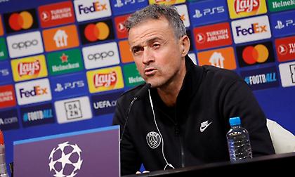 Ενρίκε: «Όταν είμαστε παιδιά ονειρευόμαστε τέτοια παιχνίδια» - Τι είπε για τον Εμπαπέ