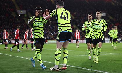 Σ-έξι Άρσεναλ, σκόρπισε… σβηστά τη Σέφιλντ μέσα στο σπίτι της και συνέχισε την καταδίωξη!