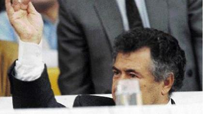 Μιχάλης Τροχανάς: Ο πιο «ροκ» χαρακτήρας της ΑΕΚ σε ένα σίριαλ με πολλούς πρωταγωνιστές