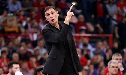 Μπαρτζώκας: «Αυτή η νίκη είναι πραγματικά σπουδαία - Συγχαρητήρια στους παίκτες και στον κόσμο»