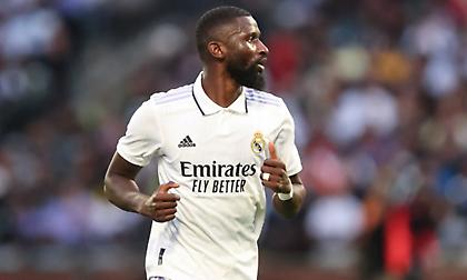 Η UEFA αποθέωσε τον «μαχητή» Ρούντιγκερ!