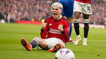 Ο Γκαρνάτσο έγινε ο πρώτος παίκτης της Γιουνάιτεντ που κερδίζει δύο πέναλτι στον ίδιο αγώνα!