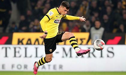 Τσακίρης: «Πιθανή η επιλογή Χατζισαφί-Πήλιου για την αριστερή πλευρά κόντρα σε Λαμία»