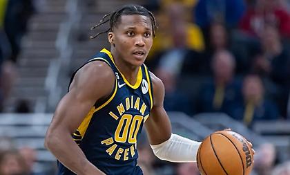 Νυστέρι και τέλος η σεζόν για Ματουρέν