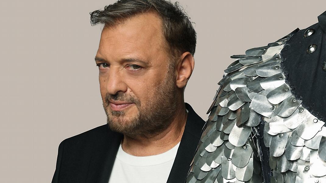 «Ο Μονομάχος» με τον Χρήστο Φερεντίνο: Η άγνοια κινδύνου μένει στην κερκίδα