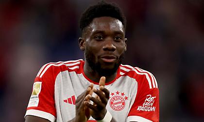 Δεν τα παρατάει για Ντέιβις η Μπάγερν Μονάχου και του προσφέρει νέο πλουσιοπάροχο συμβόλαιο