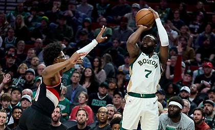 Σαρωτικοί και στο Πόρτλαντ οι Σέλτικς, «όργια» από Γιόκιτς και Ντόντσιτς