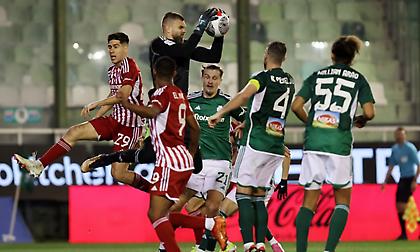 Ολυμπιακός: 10 κόρνερ και φάουλ σε ντέρμπι-μηδέν απειλή…