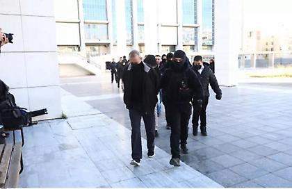 Αντιφατική η πρόταση εισαγγελέα για τον Μίχο για τη σεξουαλική κακοποίηση της 12χρονης - Υπέρ της ενοχής της μητέρας