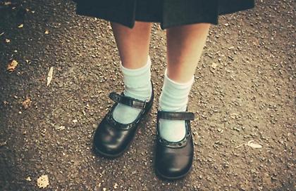 Θεσσαλονίκη: Θείος κακοποιούσε σεξουαλικά επί πέντε χρόνια την ανήλικη ανιψιά του - Βίαζε το κορίτσι από 8 ετών