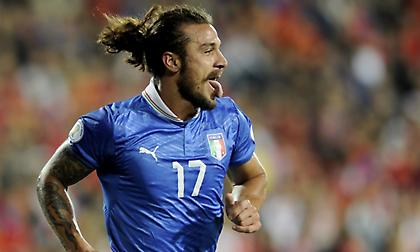 Σοκάρει ο Οσβάλντο: «Aντιμετωπίζω μια πολύ σοβαρή κατάθλιψη, έχω πέσει στο αλκοόλ και τα ναρκωτικά»