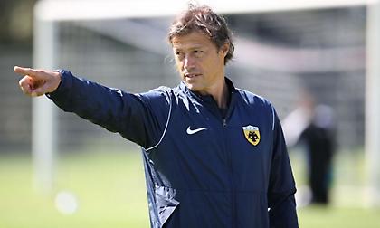 Συνεχίζει χωρίς προβλήματα η ΑΕΚ