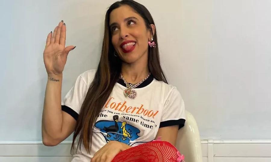 H Μαρίνα Σάττι υπερασπίζεται το «Ζάρι» της: Μου είχατε και στο χωριό σας ρέγκετον