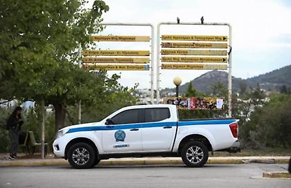 Αστυνομική επιχείρηση στην Πανεπιστημιούπολη στου Ζωγράφου μετά τους εμπρησμούς- Τέσσερις προσαγωγές