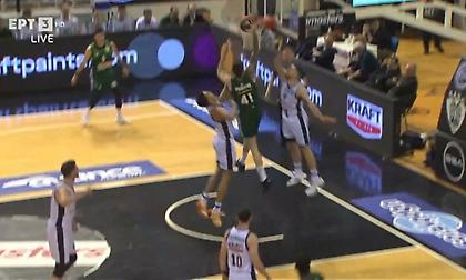 «Άδειασε» τον Μαργαρίτη και κάρφωσε μπροστά σε δύο παίκτες του ΠΑΟΚ ο Ερνανγκόμεθ!