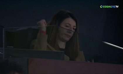 Πανηγύρισε τη νίκη της Ρόμα με υψωμένη γροθιά η Σουλούκου