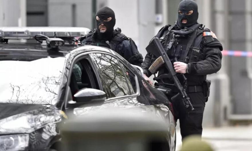 Βέλγιο: Νεκρός ένας αστυνομικός σε αιματηρή συμπλοκή με διακινητές όπλων και ναρκωτικών