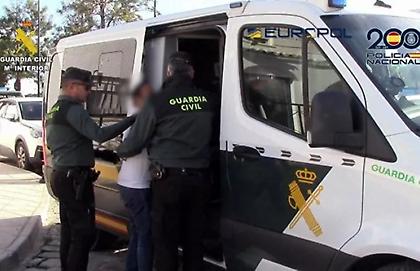 Φρίκη στην Ισπανία: Συλλήψεις τριών ατόμων που πέταξαν μετανάστες στη θάλασσα, πέντε πνίγηκαν