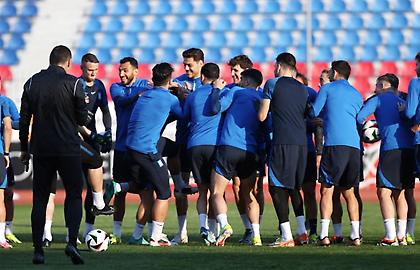 Ταμπάκος: «Σιώπης ή Κουρμπέλης, το δίλημμα Πογέτ για το ''6'' στην Εθνική με Καζακστάν»