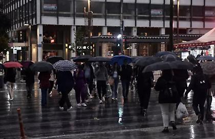 Καιρός: Βροχές και καταιγίδες σε όλη τη χώρα
