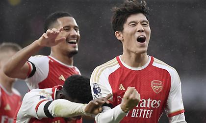 Νέο συμβόλαιο με την Άρσεναλ υπέγραψε ο Τομιγιάσου