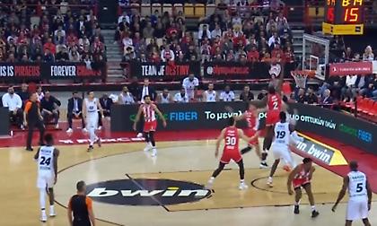 «Έσβησε τα φώτα» στον Γιάακοφ με εντυπωσιακή τάπα ο Ράιτ!