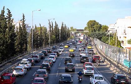 Μποτιλιάρισμα 14 χιλιομέτρων στην κάθοδο του Κηφισού